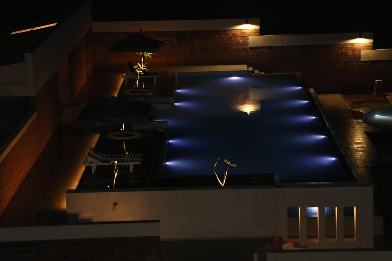 Abhishek Beach Resort And Spa Ganpatipule Eksteriør billede